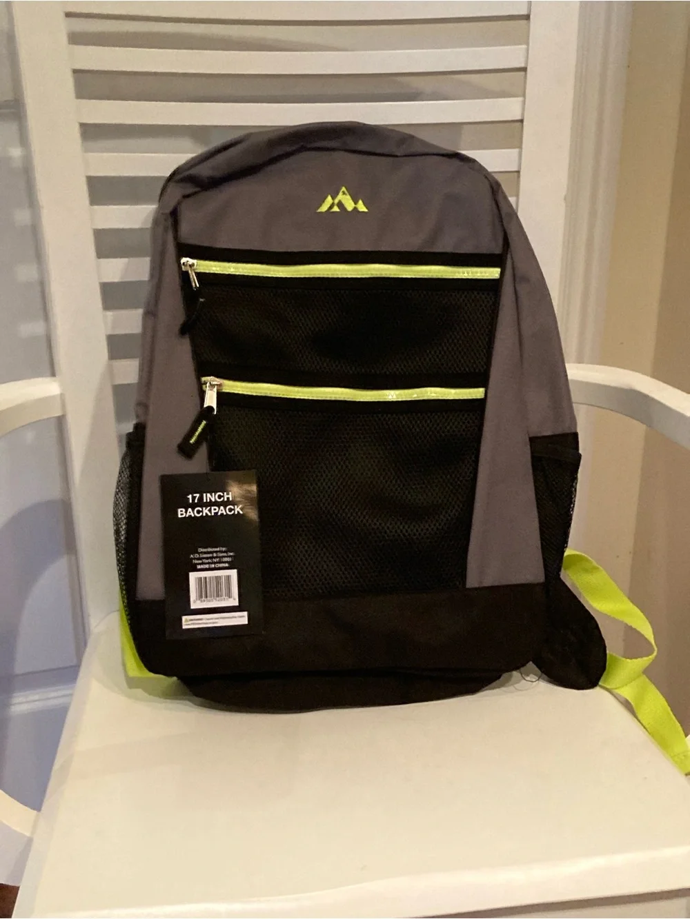 Unbranded Men's Gray & Lime 17